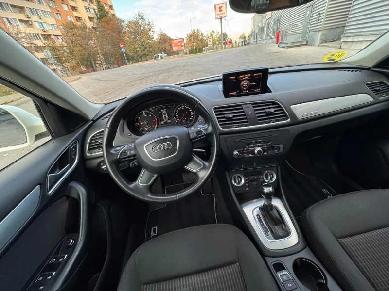 Audi Q3 2.0TDI Quattro::АВТОМАТ::ПАНОРАМА, снимка 11 - Автомобили и джипове - 47846558