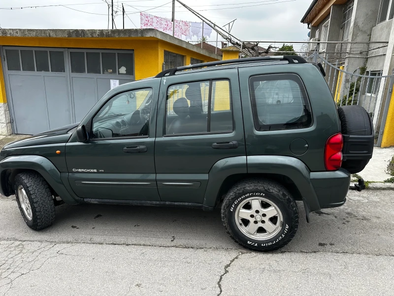 Jeep Cherokee 2.5 TDI, снимка 5 - Автомобили и джипове - 52477742