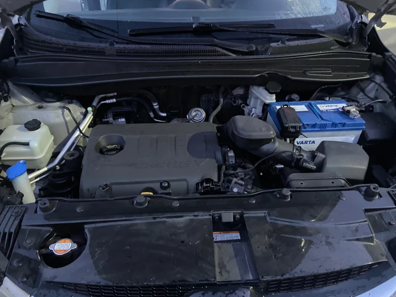 Hyundai IX35, снимка 14 - Автомобили и джипове - 52652157