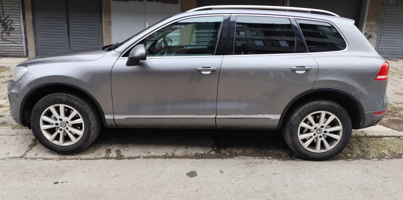 VW Touareg 3.0 tdi, снимка 6 - Автомобили и джипове - 52803829