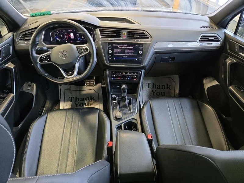 VW Tiguan R-Line* 4MOTION* Digital* Подгрев* Панорама* , снимка 6 - Автомобили и джипове - 52837558
