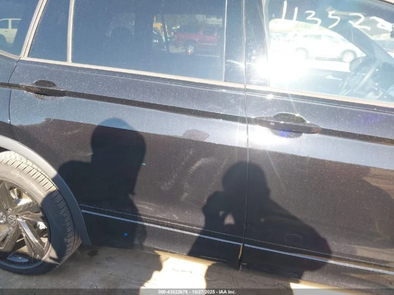 VW Tiguan 2.0t Se R-line Black, снимка 6 - Автомобили и джипове - 53147474