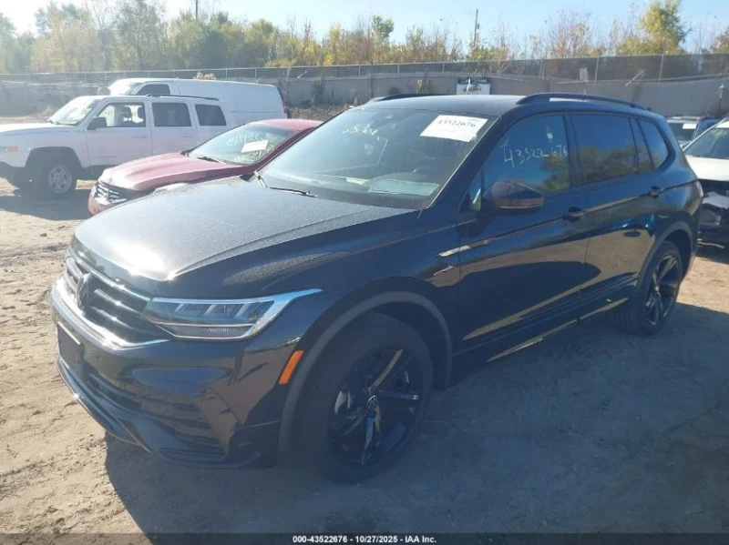 VW Tiguan 2.0t Se R-line Black, снимка 2 - Автомобили и джипове - 53147474
