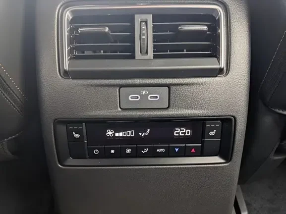 Mazda CX-80 2.5 PHEV AWD Homura Plus = NEW = �������� | Mobile.bg � ����������� 13