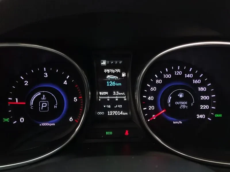 Hyundai Santa fe 2.2 CRDI 4WD - САМО 30% АВАНС, снимка 8 - Автомобили и джипове - 55740253