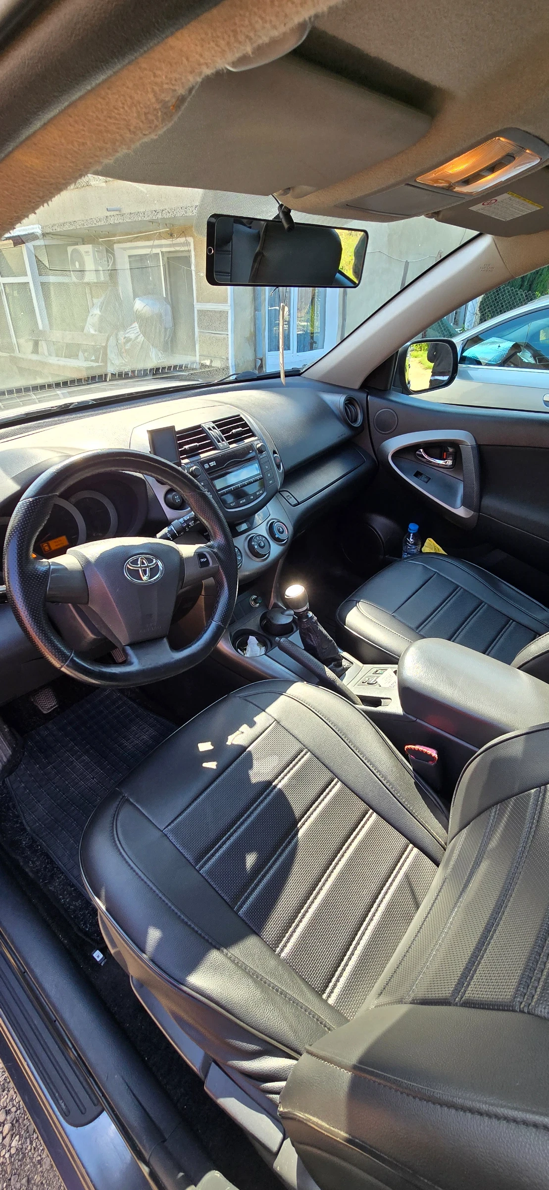 Toyota Rav4  - изображение 9