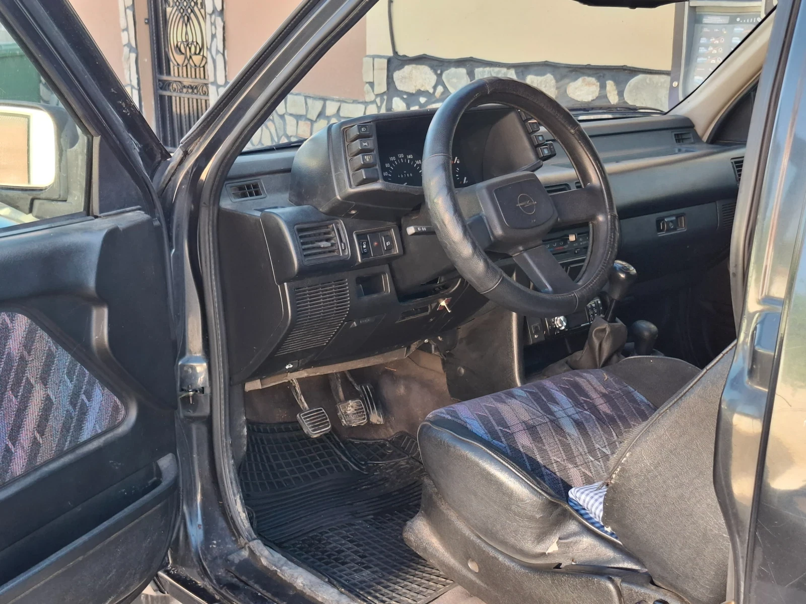 Opel Frontera  - изображение 8
