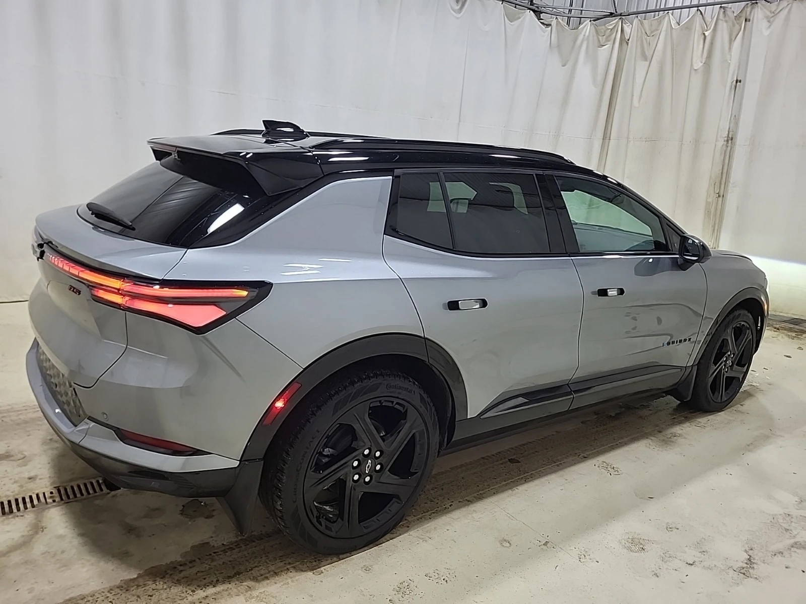 Chevrolet Equinox -, снимка 3 - Автомобили и джипове - 53891935