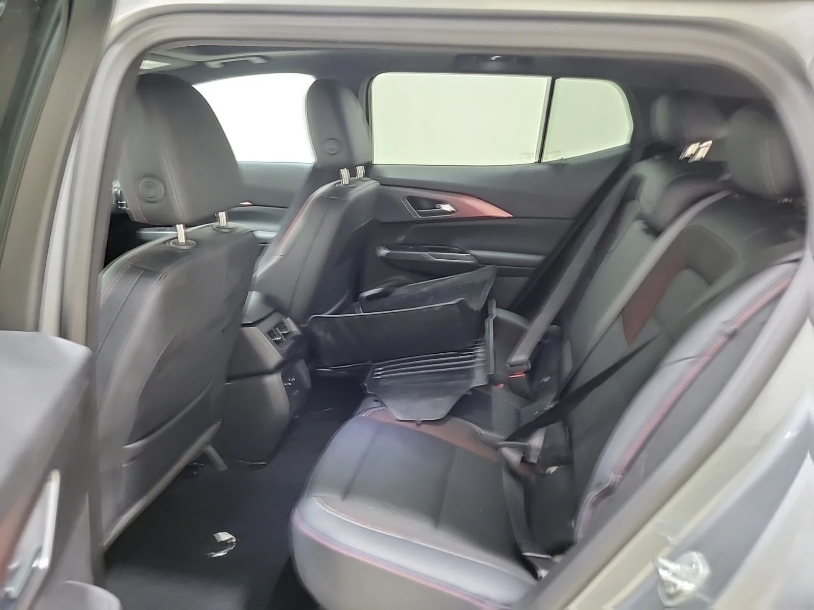 Chevrolet Equinox -, снимка 12 - Автомобили и джипове - 53891935