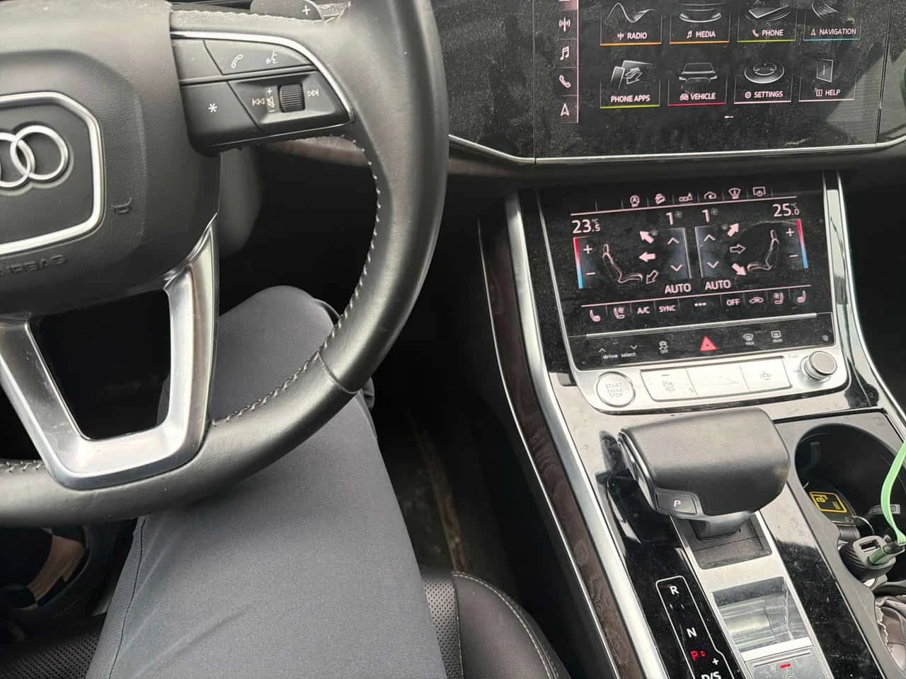 Audi Q8  | Technik | 360 камери | Обдухване , снимка 9 - Автомобили и джипове - 53947660