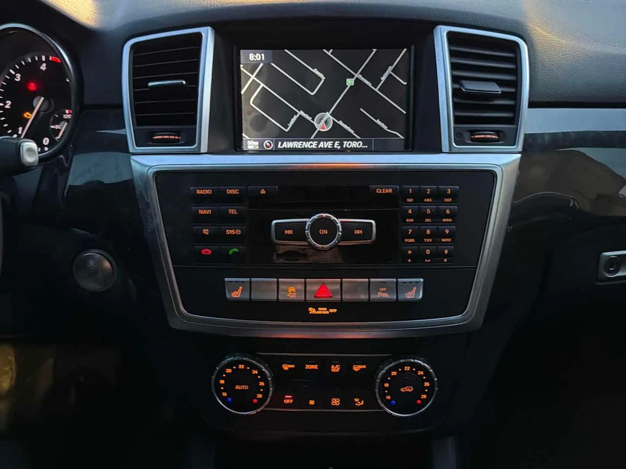 Mercedes-Benz ML 350 * BlueTEC * CARFAX * AMG PACK * 360 * HARMAN * , снимка 10 - Автомобили и джипове - 54152997