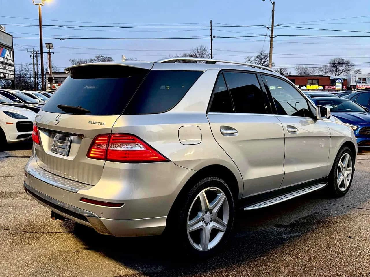 Mercedes-Benz ML 350 * BlueTEC * CARFAX * AMG PACK * 360 * HARMAN * , снимка 3 - Автомобили и джипове - 54152997