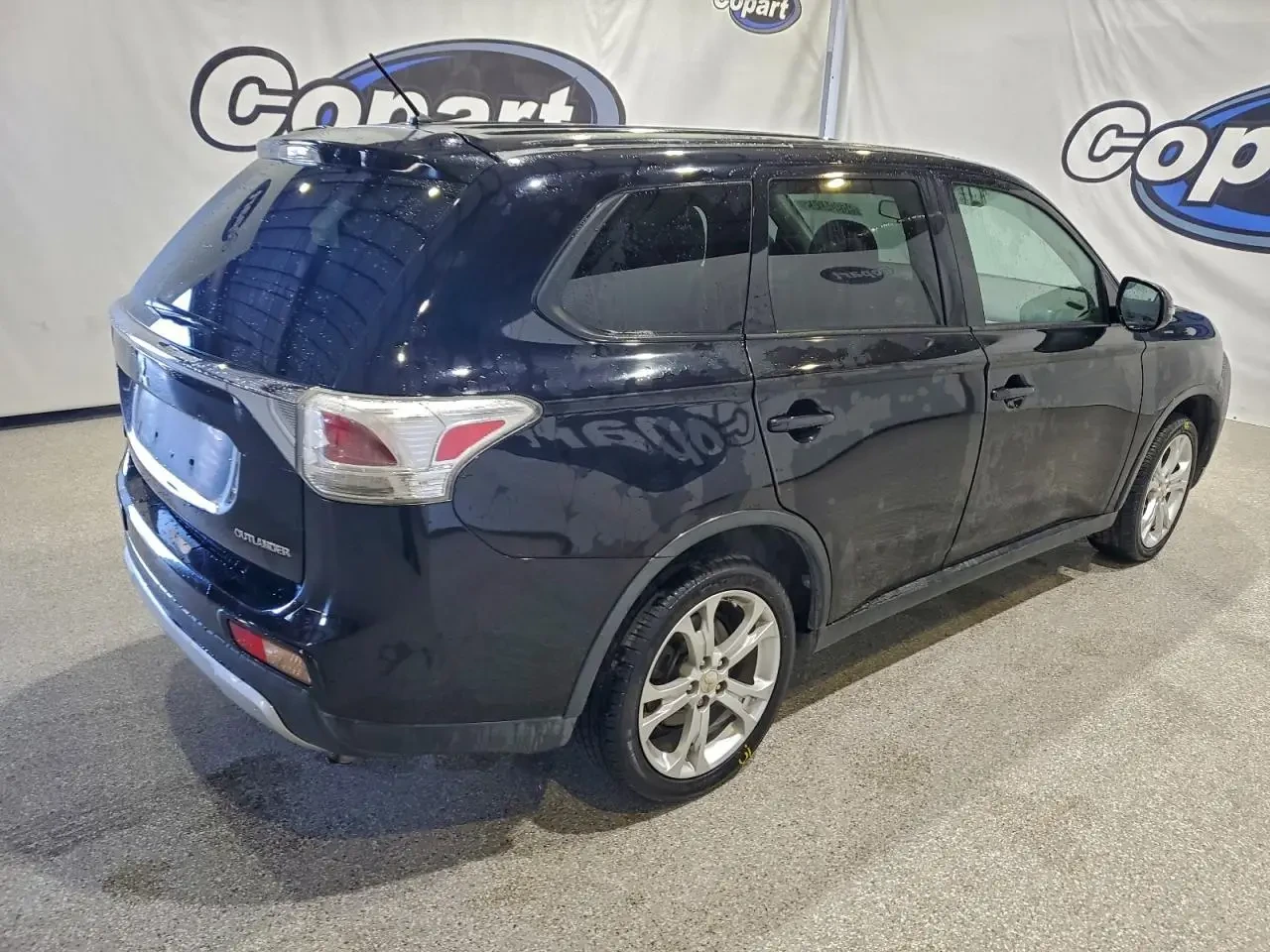 Mitsubishi Outlander, снимка 4 - Автомобили и джипове - 54251519