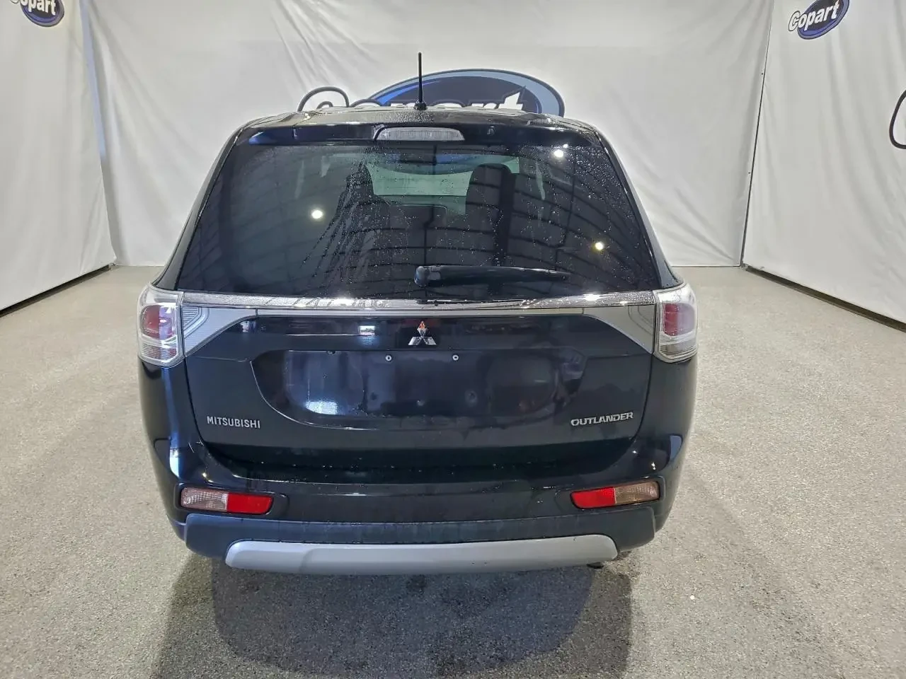 Mitsubishi Outlander, снимка 6 - Автомобили и джипове - 54251519