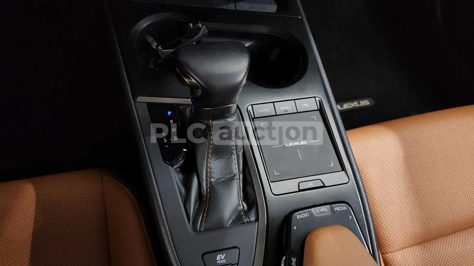 Lexus UX * АВТОКРЕДИТ БЕЗ ПЪРВОНАЧАЛНА ВНОСКА, снимка 8 - Автомобили и джипове - 54565475