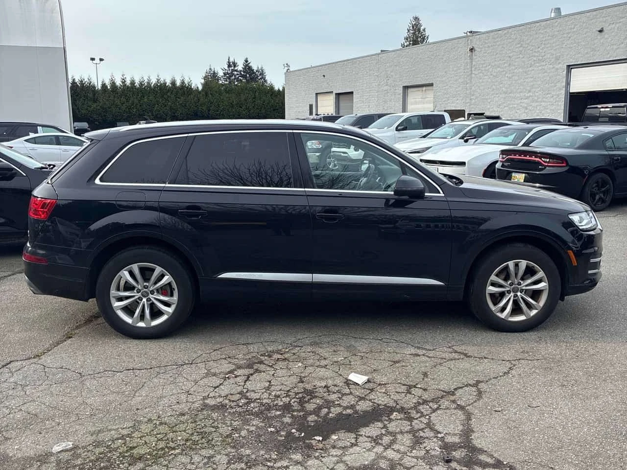 Audi Q7 * 3.0T Progressiv * CARFAX * ОБДУХВАНЕ * ПАНО * , снимка 3 - Автомобили и джипове - 54682718