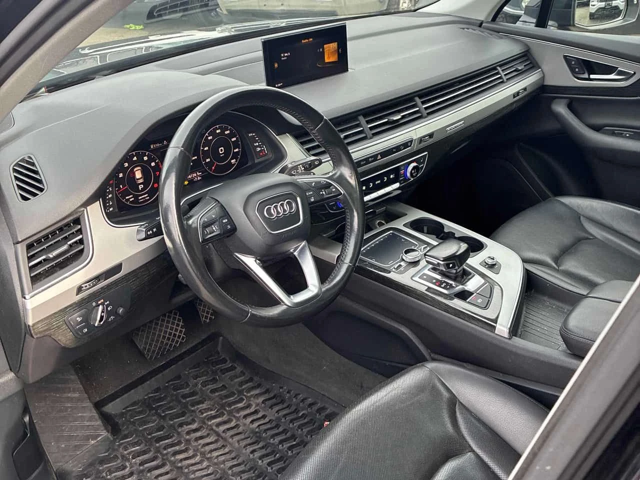 Audi Q7 * 3.0T Progressiv * CARFAX * ОБДУХВАНЕ * ПАНО * , снимка 14 - Автомобили и джипове - 54682718