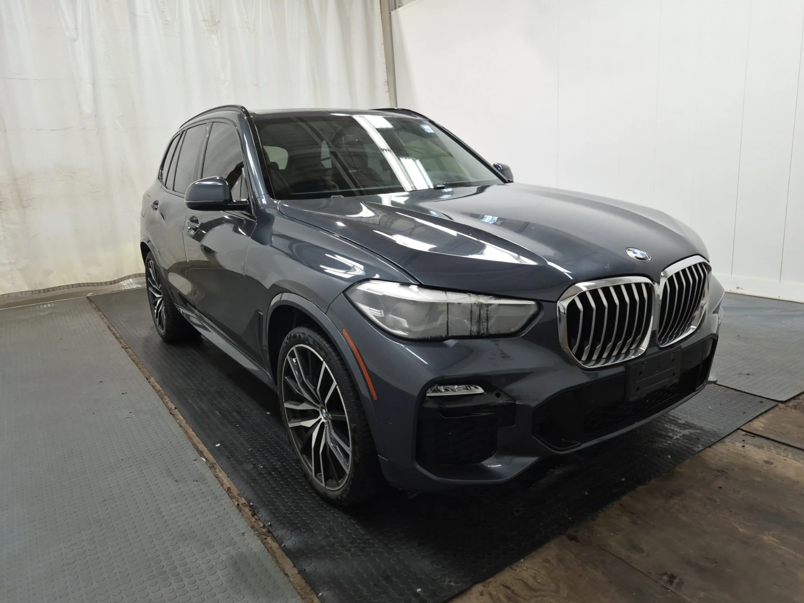 BMW X5 40I * M ПАКЕТ * HEAD UP * CARFAX * 