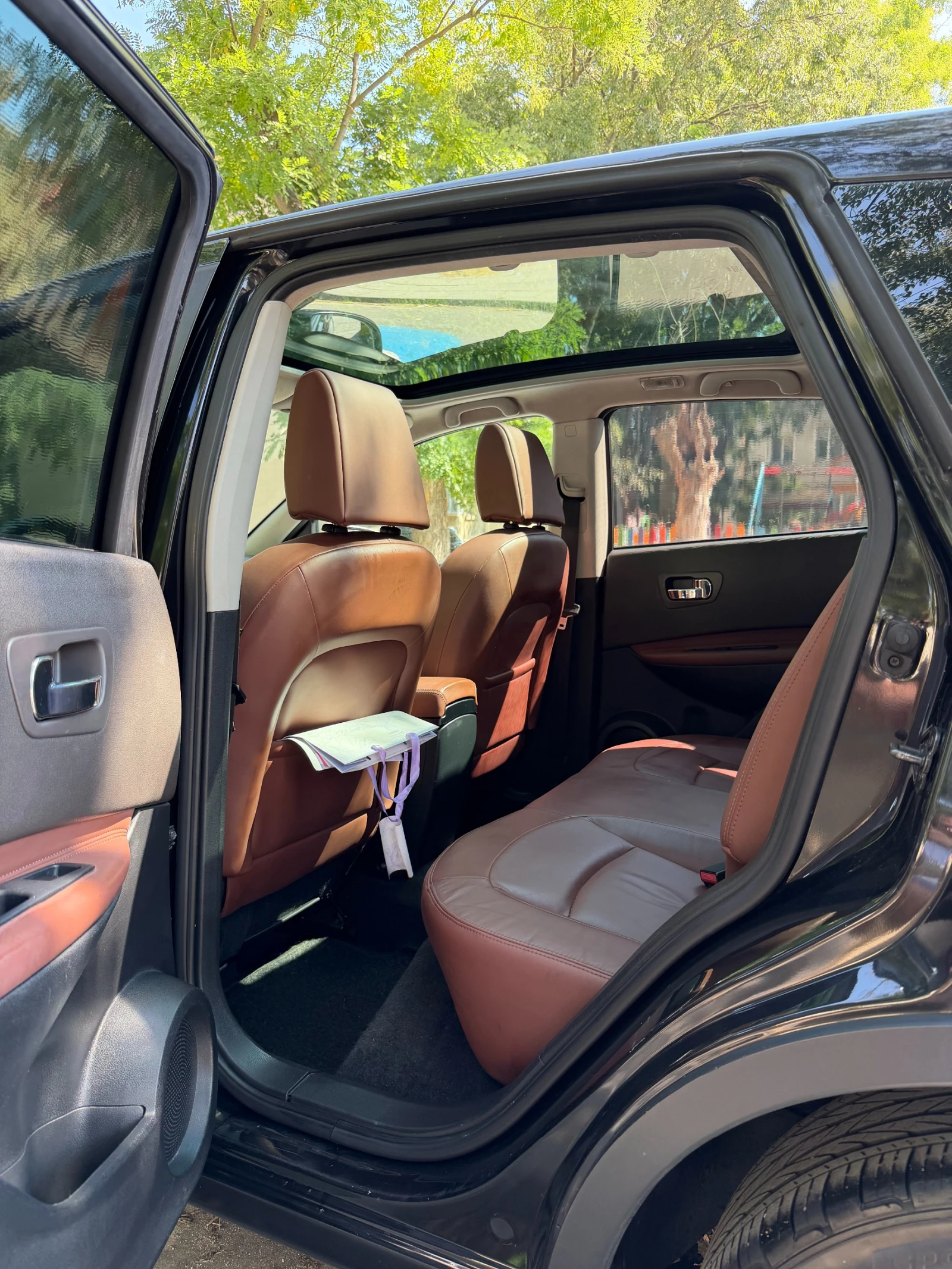 Nissan Qashqai, снимка 12 - Автомобили и джипове - 55935960