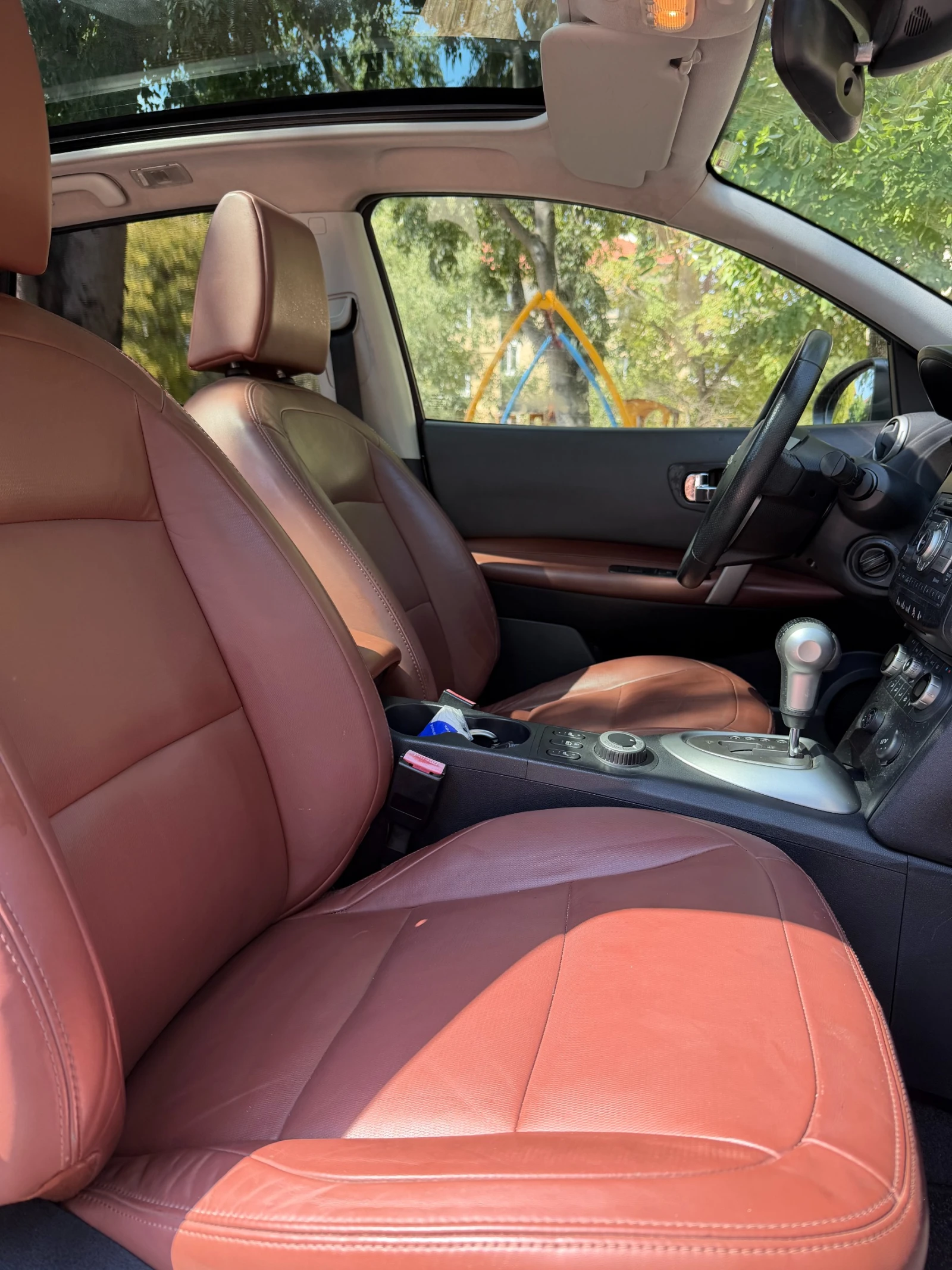 Nissan Qashqai, снимка 9 - Автомобили и джипове - 55935960