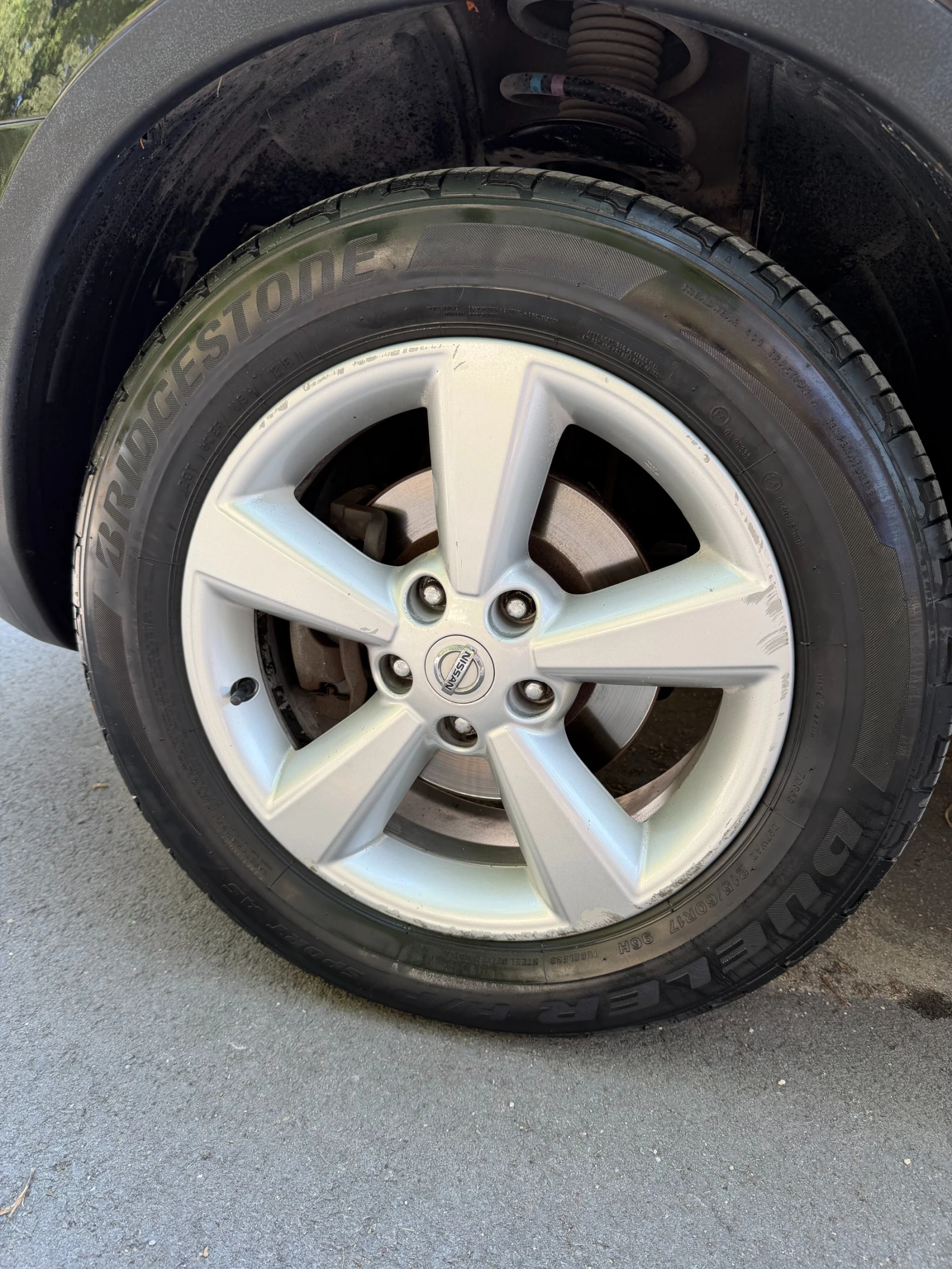 Nissan Qashqai, снимка 13 - Автомобили и джипове - 55935960