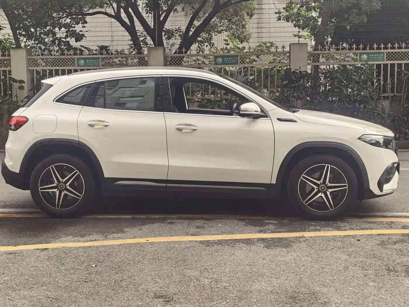 Mercedes-Benz EQA 300* 4MATIC* LAUNCH EDITION* 73.5 KWH* ������ ���� | Mobile.bg � ����������� 7