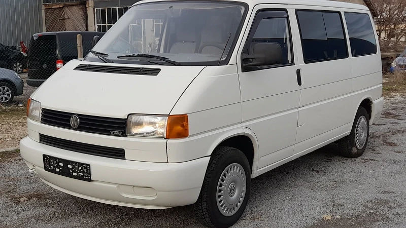 VW Transporter 2.5TDI 102кс 8+ 1 места , снимка 6 - Бусове и автобуси - 48595496