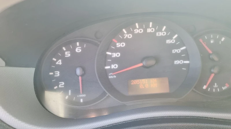 Renault Master Климатик, снимка 8 - Бусове и автобуси - 52435084