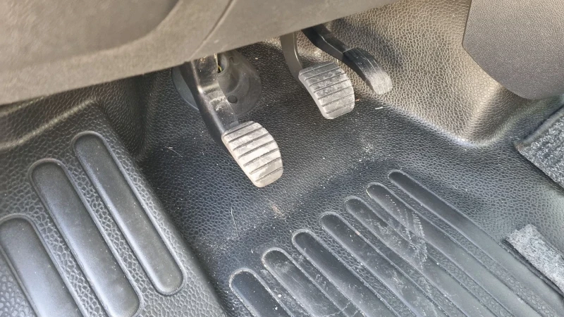 Renault Master Климатик, снимка 10 - Бусове и автобуси - 52435084