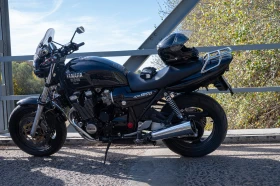 Yamaha XJR