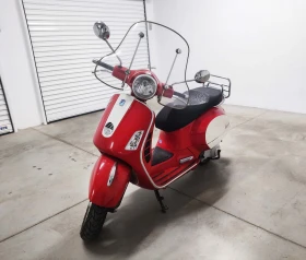     Vespa GTS 250 ES