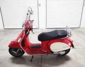     Vespa GTS 250 ES