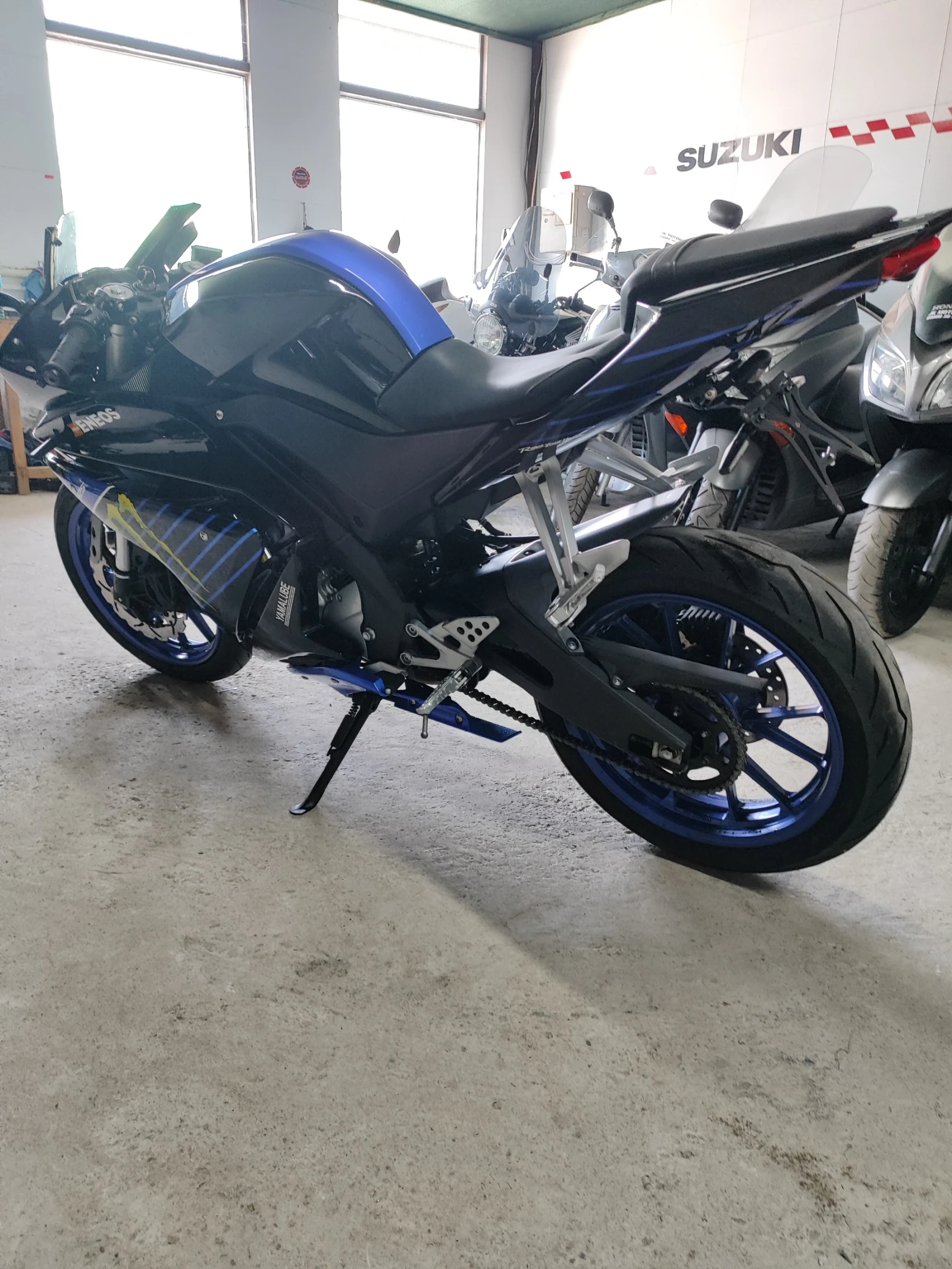 Yamaha Yzf 125R, снимка 5 - Мотоциклети и мототехника - 54799327