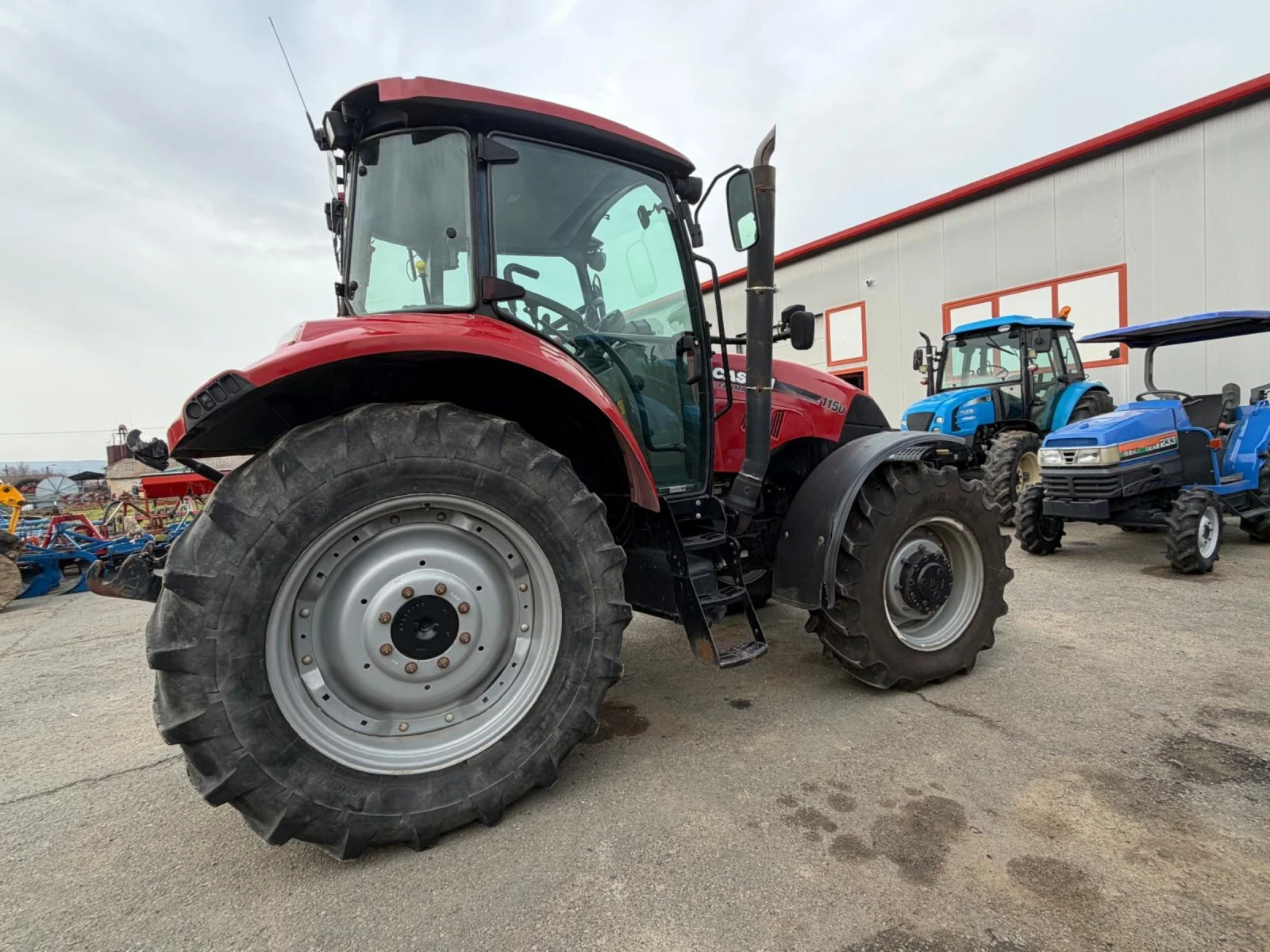 ������� CASE IH Farmal 115 | Mobile.bg � ����������� 2