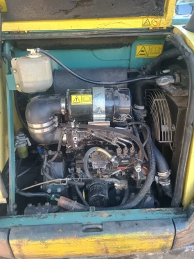 Багер Yanmar B25v, снимка 2