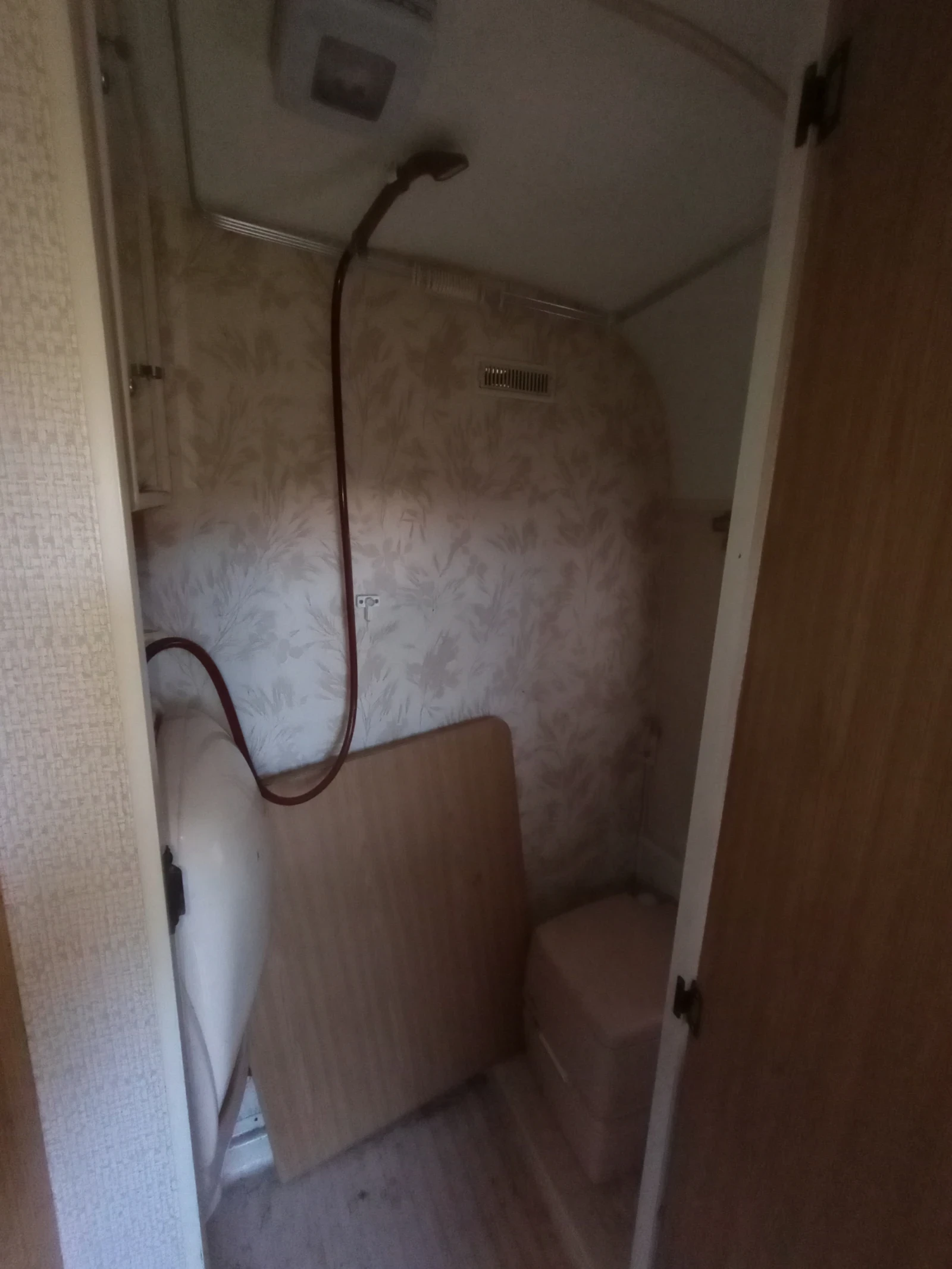 Каравана Eldis Whirlwind ex 20 - изображение 9