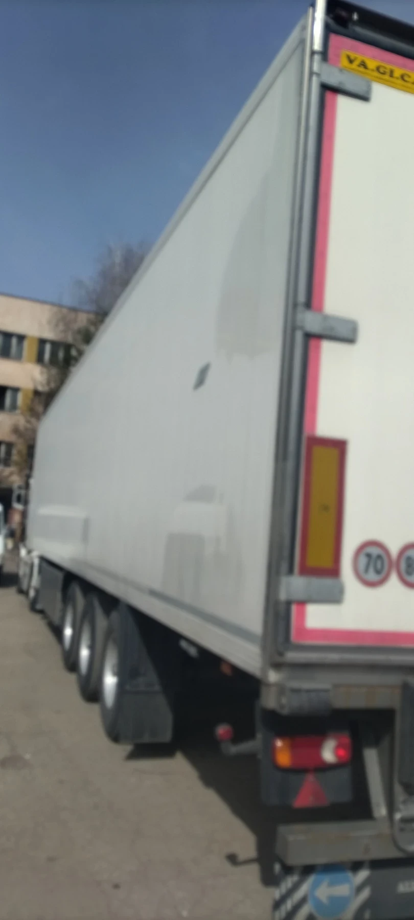   Lamberet KRONE | Mobile.bg   2