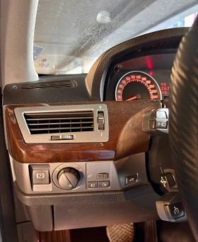 BMW 745, снимка 14