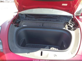 Tesla Model Y Performance Dual Motor All-Wheel Drive, снимка 9