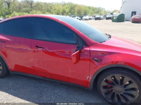Tesla Model Y Performance Dual Motor All-Wheel Drive, снимка 6