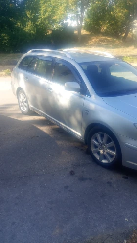 Toyota Avensis, снимка 2