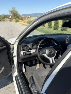 BMW 330, снимка 6