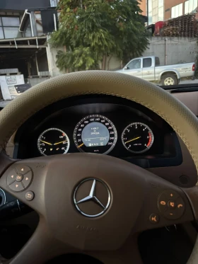 Mercedes-Benz C 320, снимка 16
