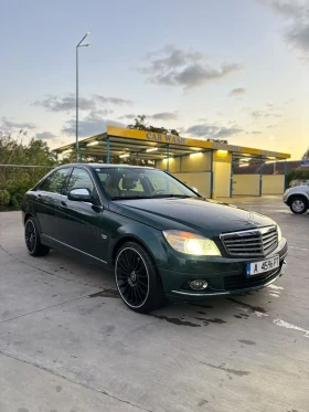 Mercedes-Benz C 320, снимка 8