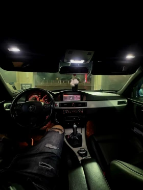 BMW 330 xDrive  - 3500 € / 6845.40 лв. - 66904323 5