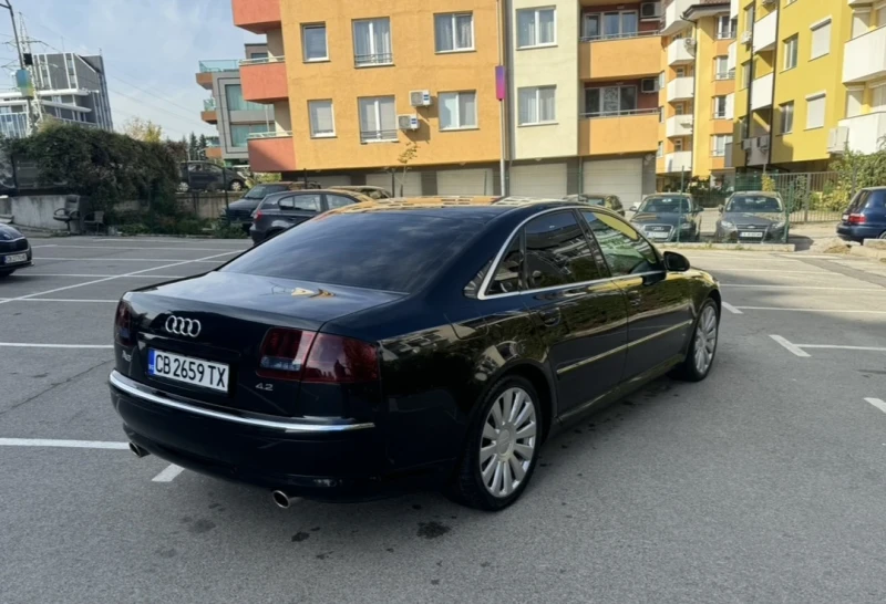 Audi A8 4.2i бензин/газ 335кс ШВЕЙЦАРИЯ, снимка 6 - Автомобили и джипове - 48306849