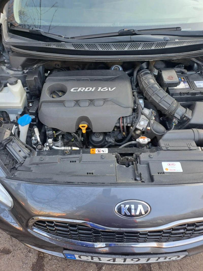 Kia Ceed, снимка 4 - Автомобили и джипове - 48928521