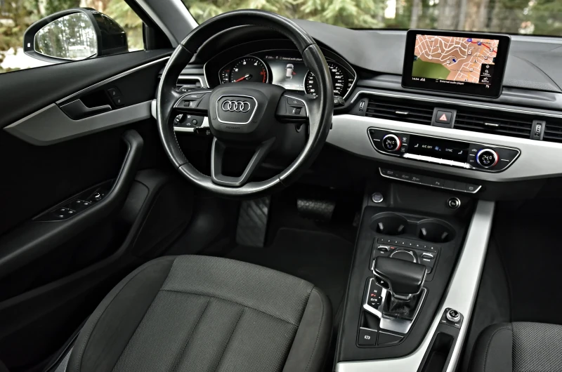 Audi A4 2.0TDI, снимка 8 - Автомобили и джипове - 49053756