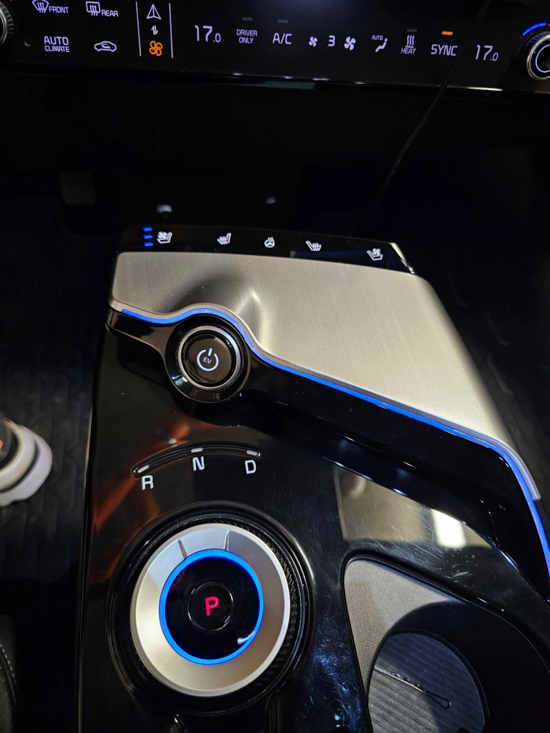 Kia EV6 77KW 4x4 Long range, снимка 7 - Автомобили и джипове - 52094781