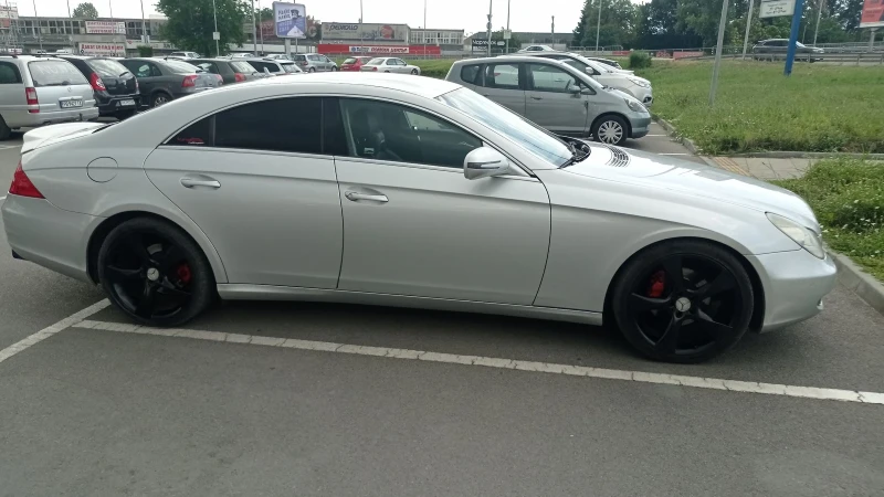 Mercedes-Benz CLS 320 CLS350, снимка 4 - Автомобили и джипове - 52161723